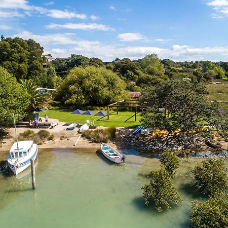 شقة Boatsheds On The Bay, Waiheke Island Ostend المظهر الخارجي الصورة